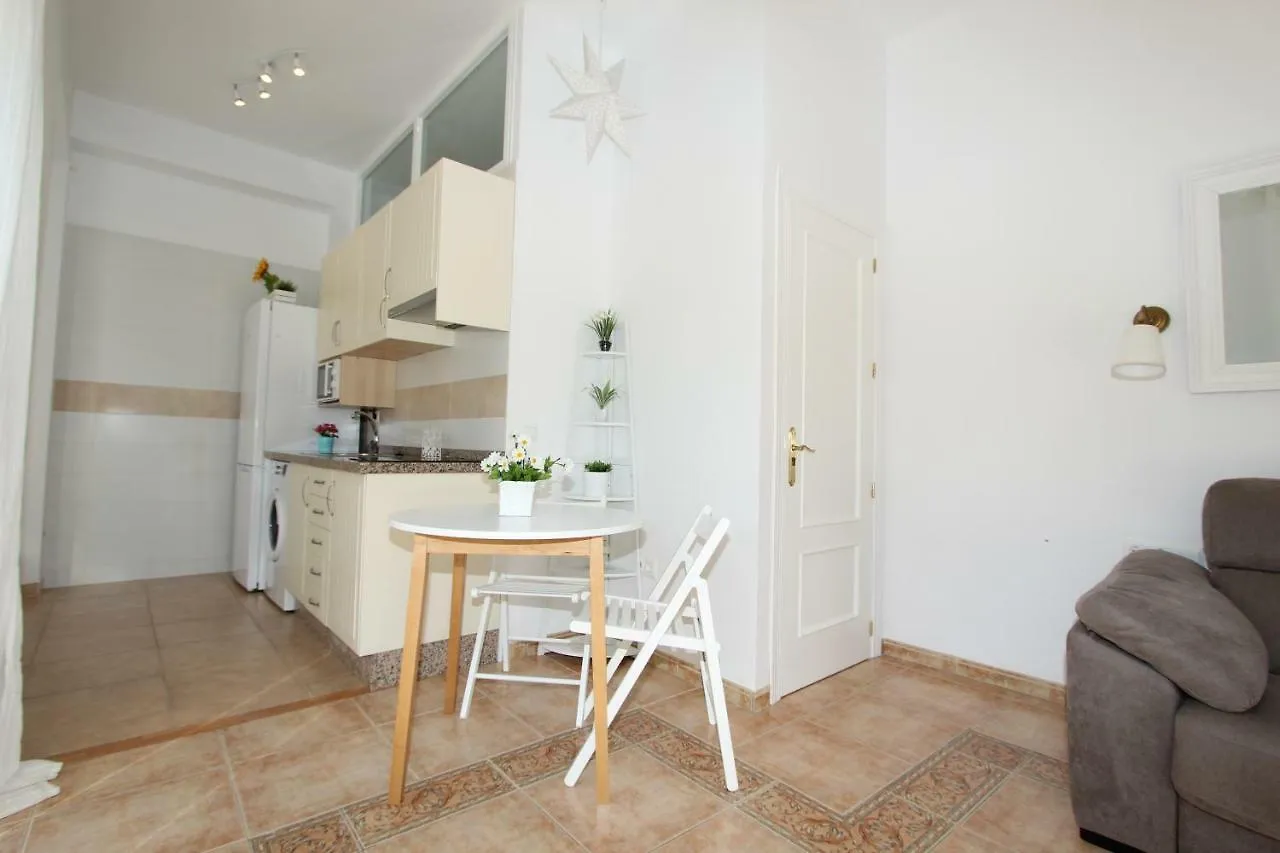 Apartamento Ollerias Apartman Málaga 0*,